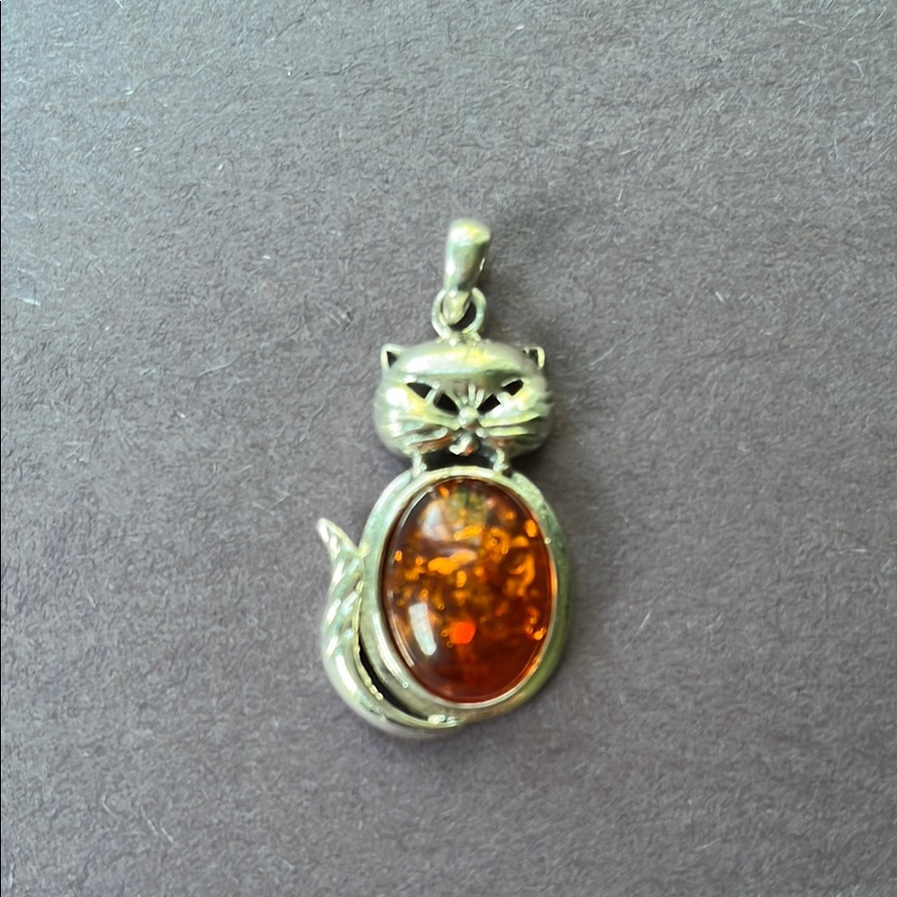 Sterling Silver Cat Pendant with Amber Stone